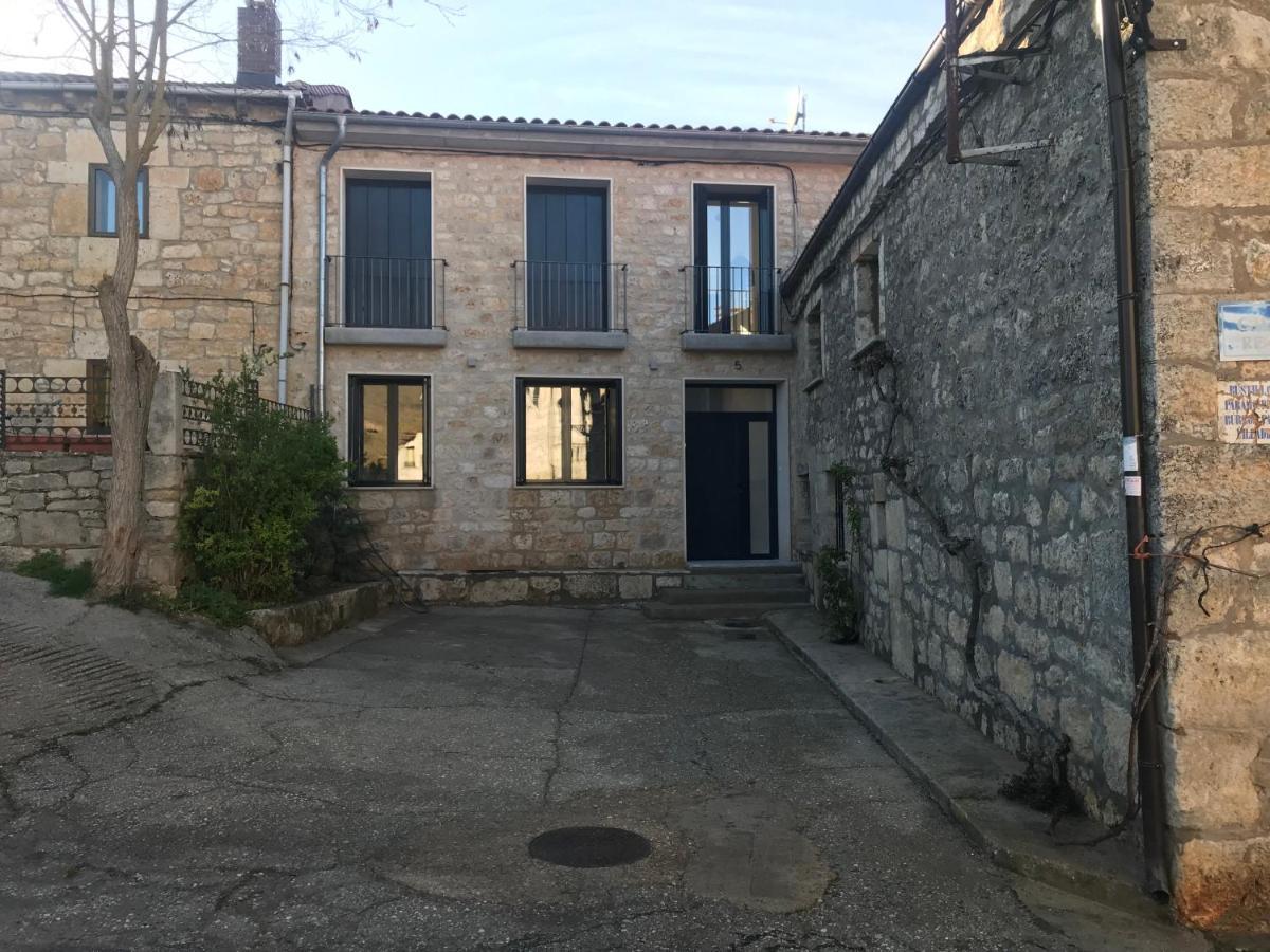 El Pecu Casa Rural Starfamiliar Bustillo Del Paramo ภายนอก รูปภาพ