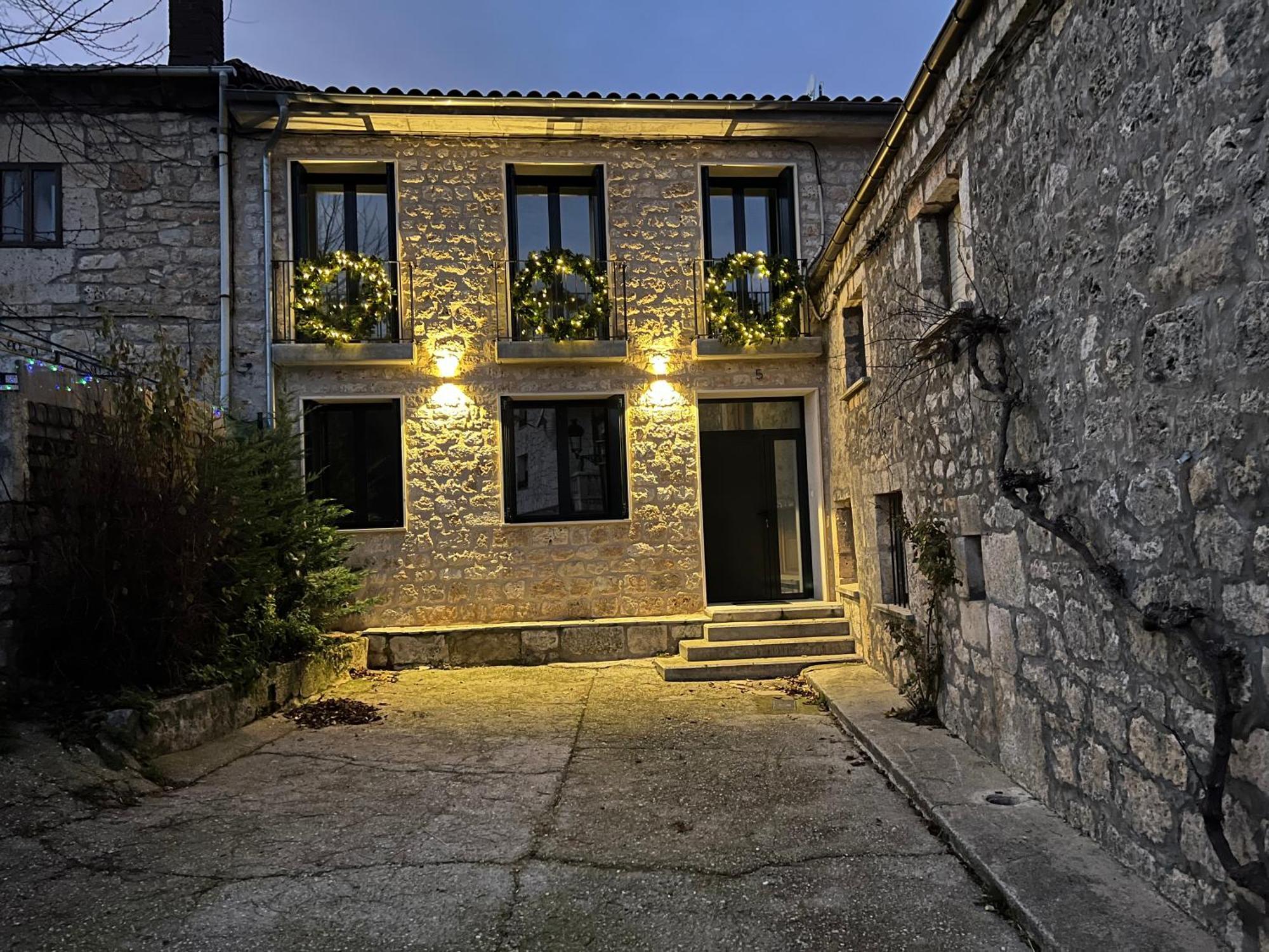 El Pecu Casa Rural Starfamiliar Bustillo Del Paramo ภายนอก รูปภาพ