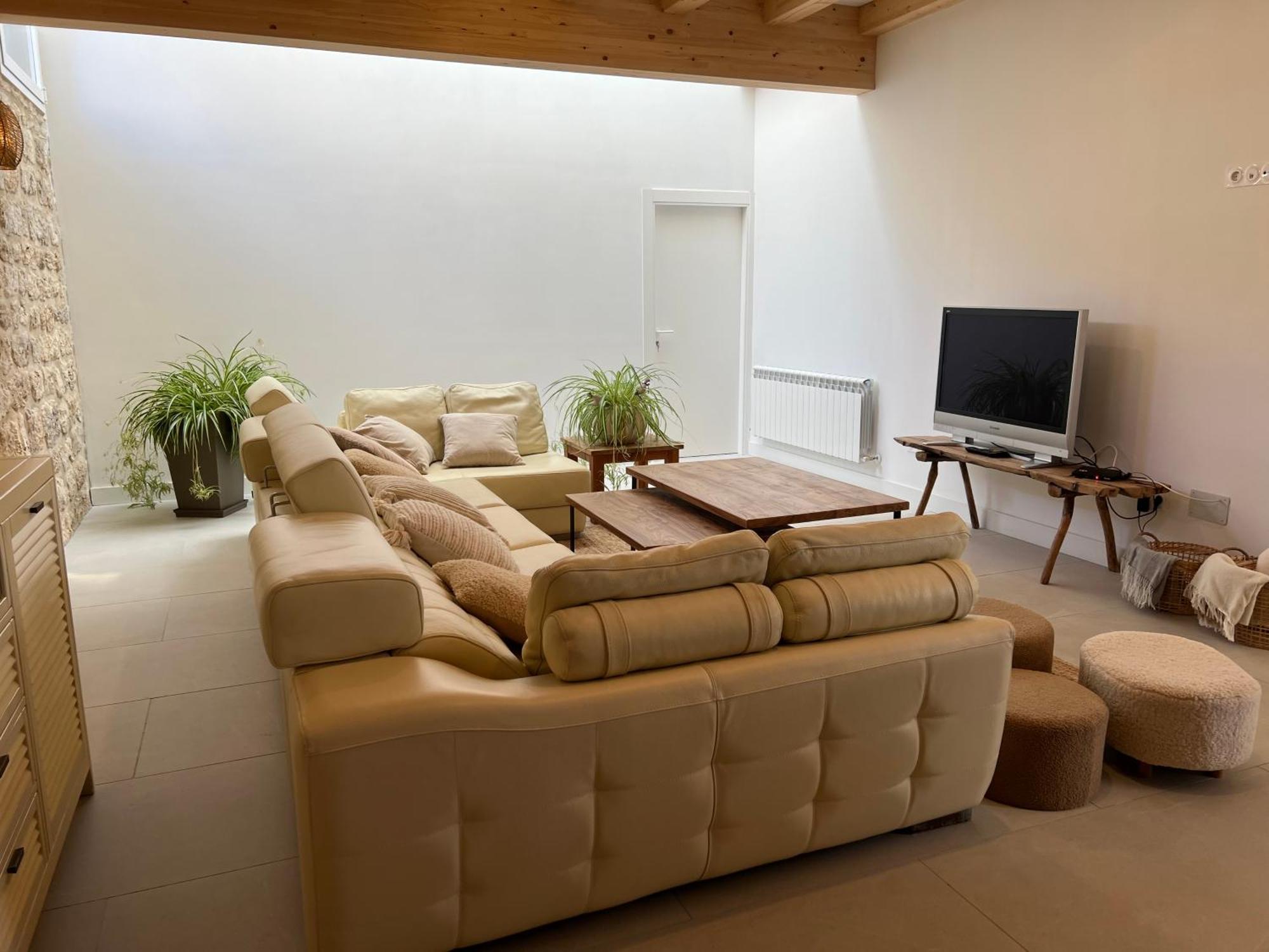 El Pecu Casa Rural Starfamiliar Bustillo Del Paramo ภายนอก รูปภาพ